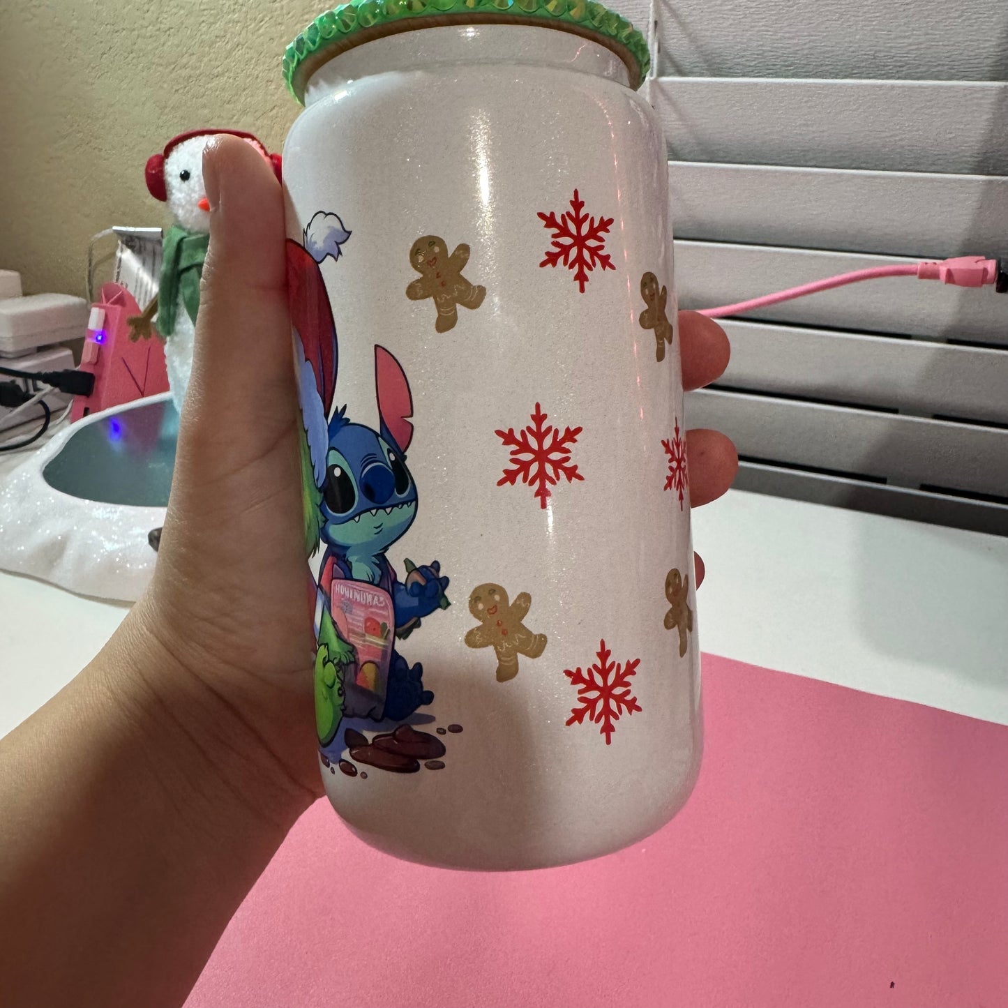 Grinch Shimmer Cup